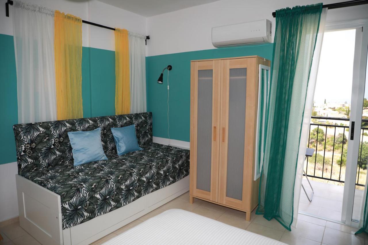 Peyia Pearl Ivy'S Studio Luaran gambar